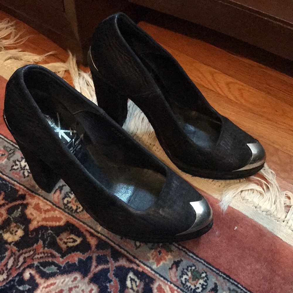 Opening ceremony black chunky heel